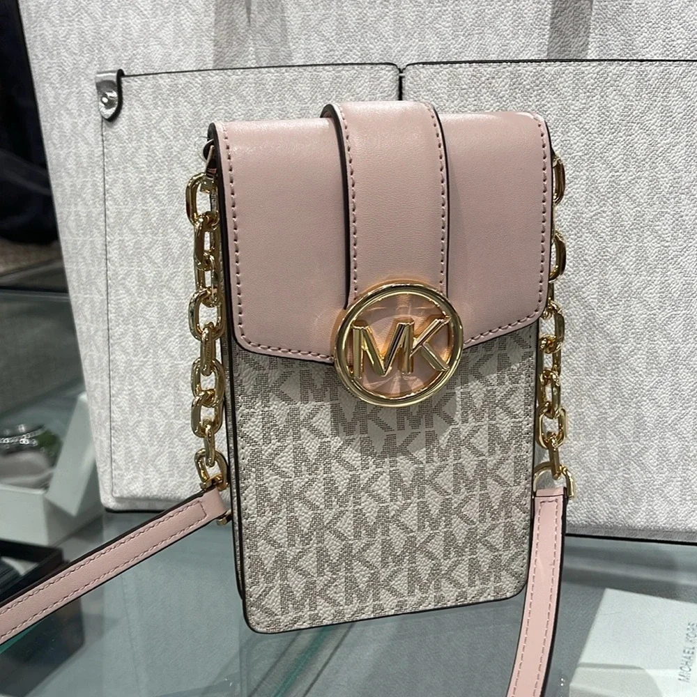Michael Kors Carmen Small Logo Smartphone Crossbody Bag
Powder Blush Multi - Picture 14 of 16